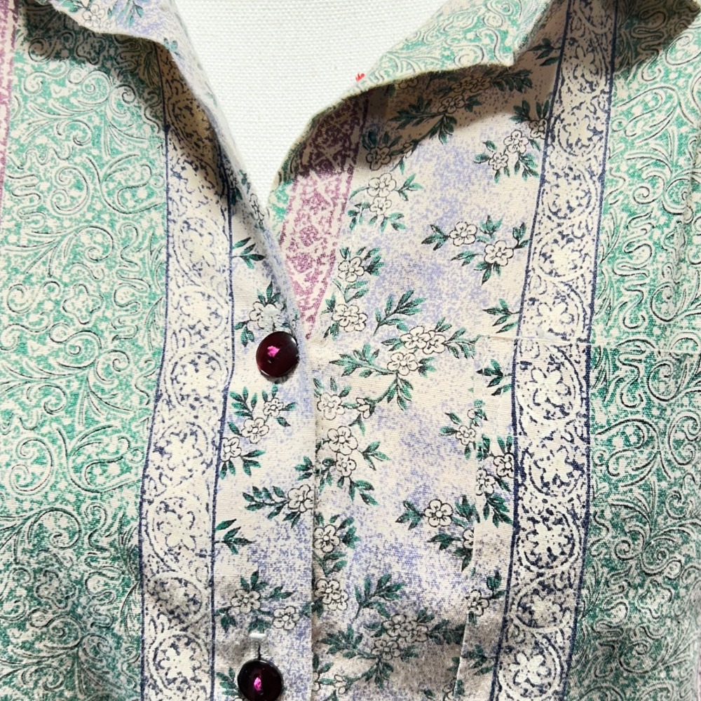 Cascade Blues Women's Size L Floral Striped Button Up Shirt Made in USA - Picture 3 of 8